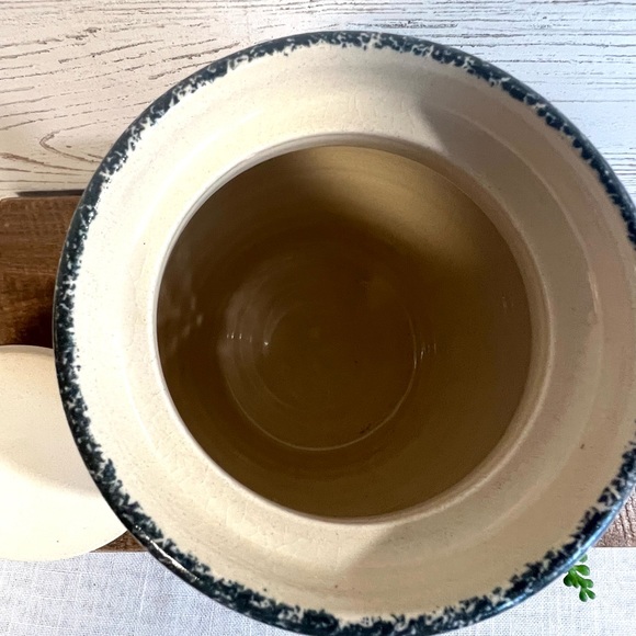 Vintage Casey pottery canister apples jar storage decor - Picture 7 of 8